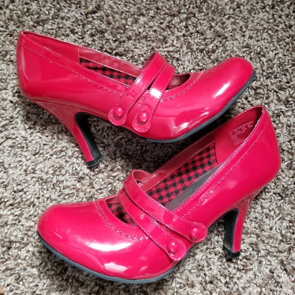 Red Heels